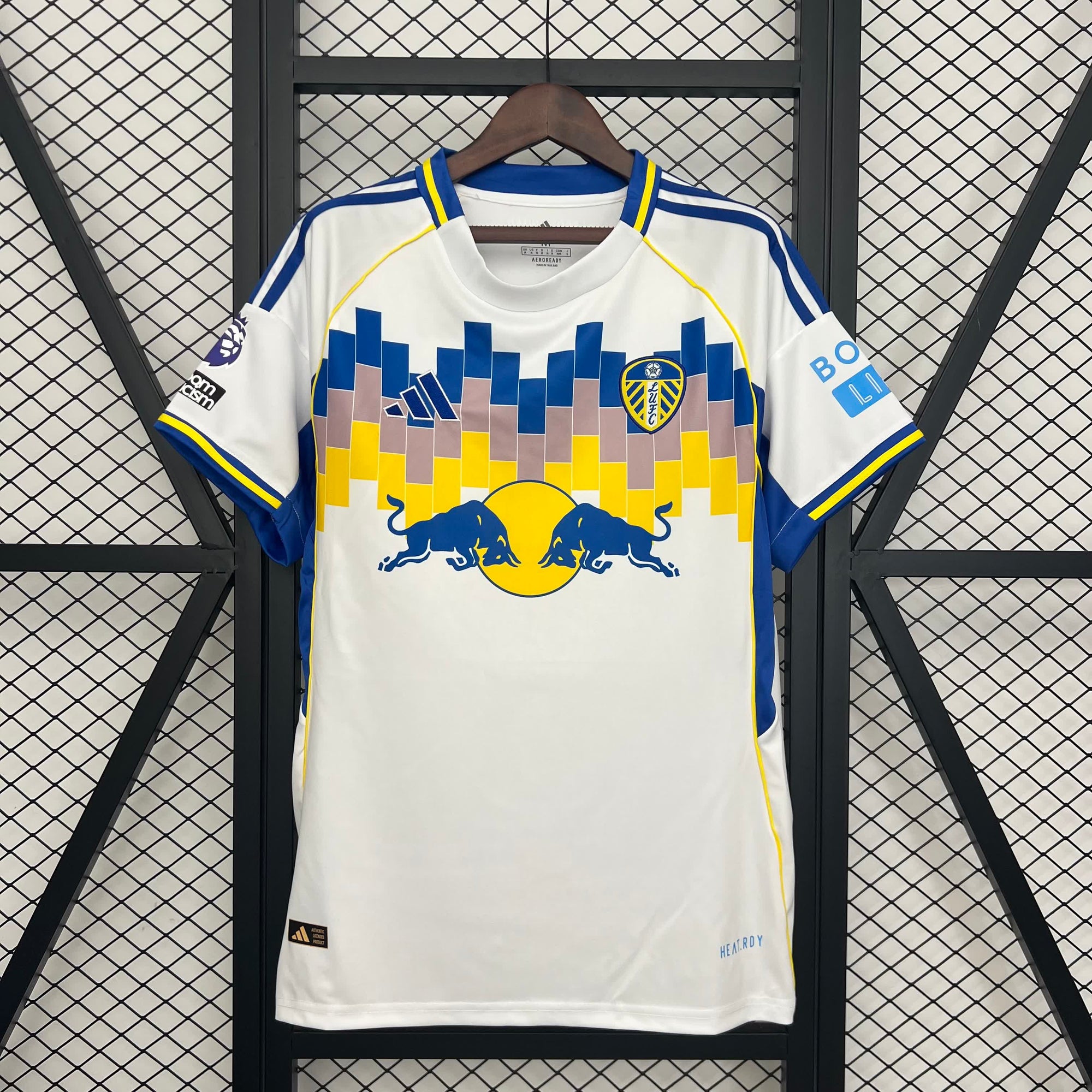 LEEDS UNITED Home Concept 25/26
