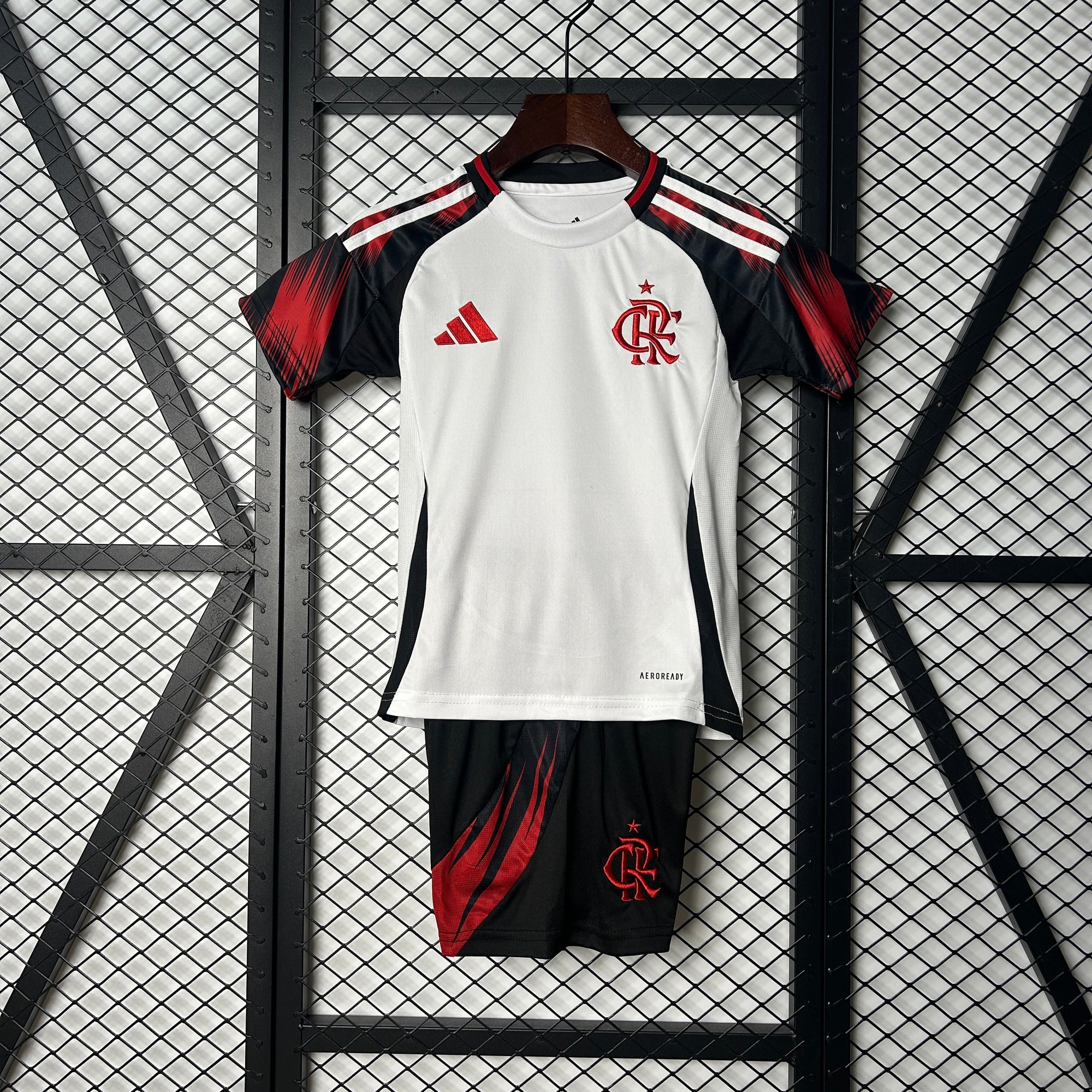 FLAMENGO Equipamento Secundário 25/26 Kids