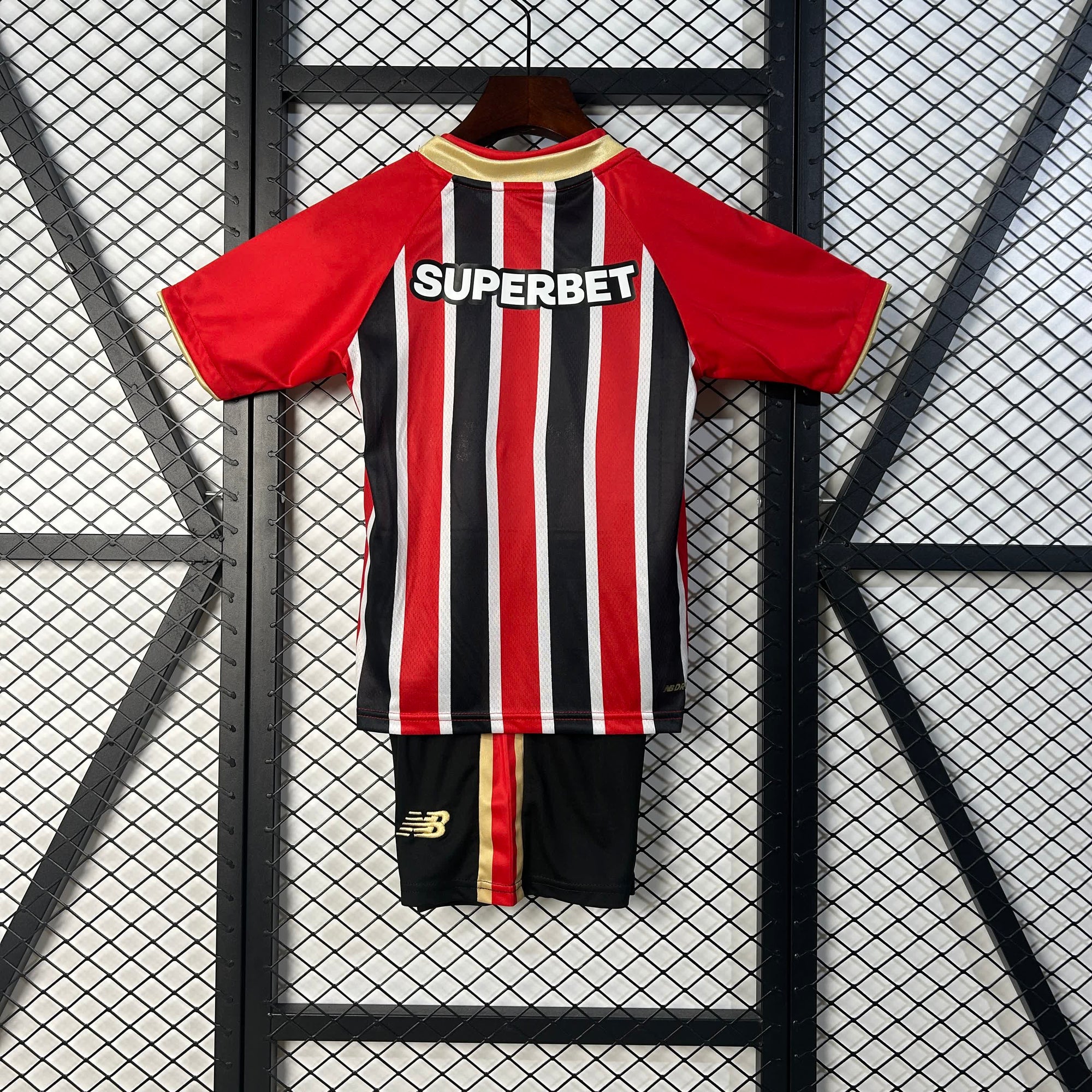 SÃO PAULO Equipamento Secundário 25/26 Kids