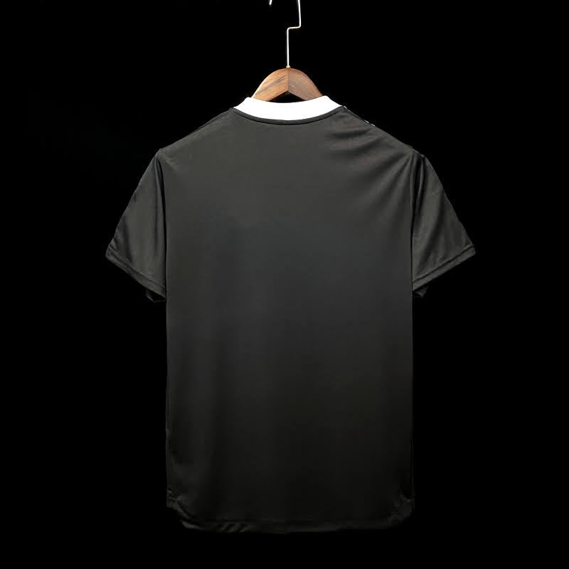 INTERNACIONAL Black Edition 2021