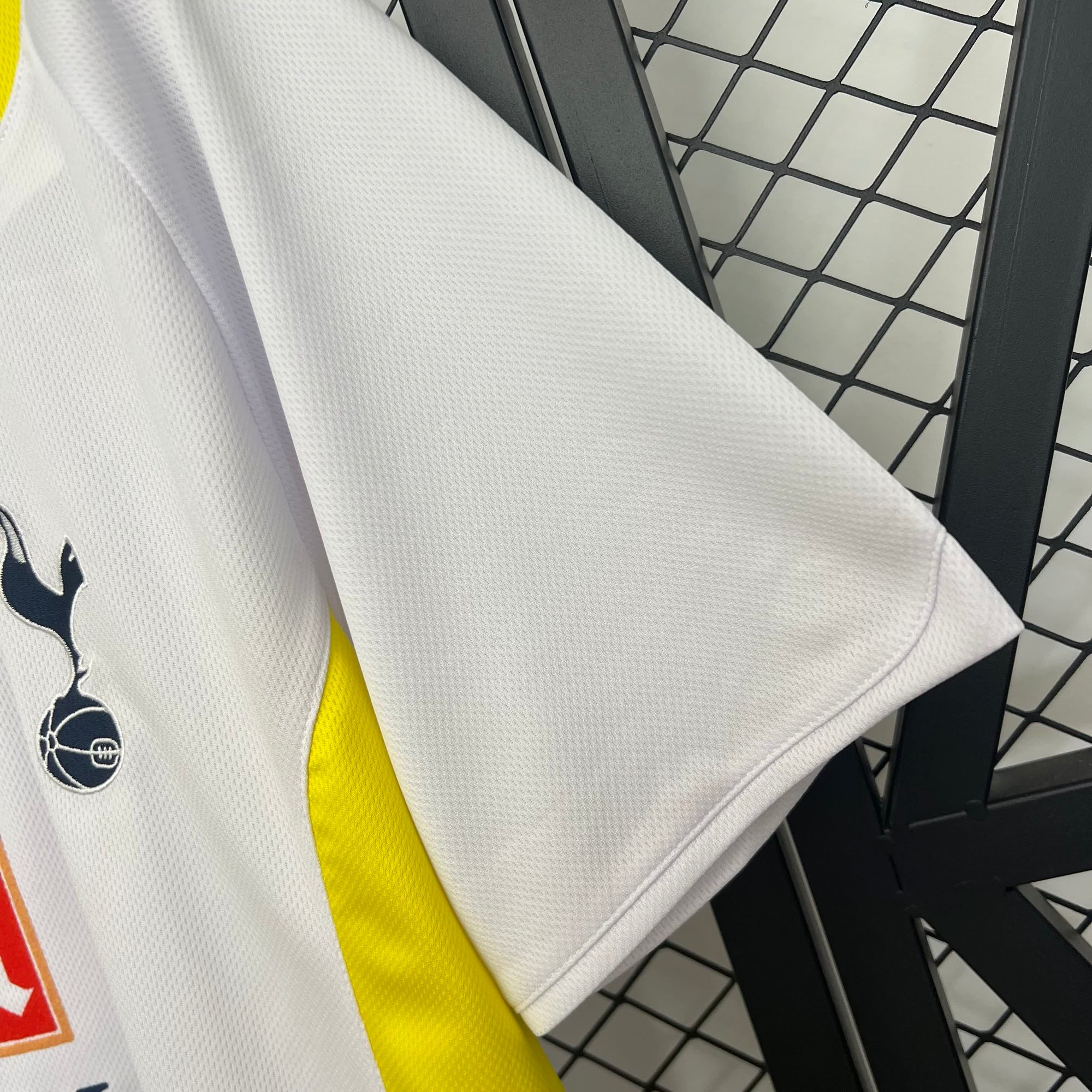TOTTENHAM Principal 09/10 Retro