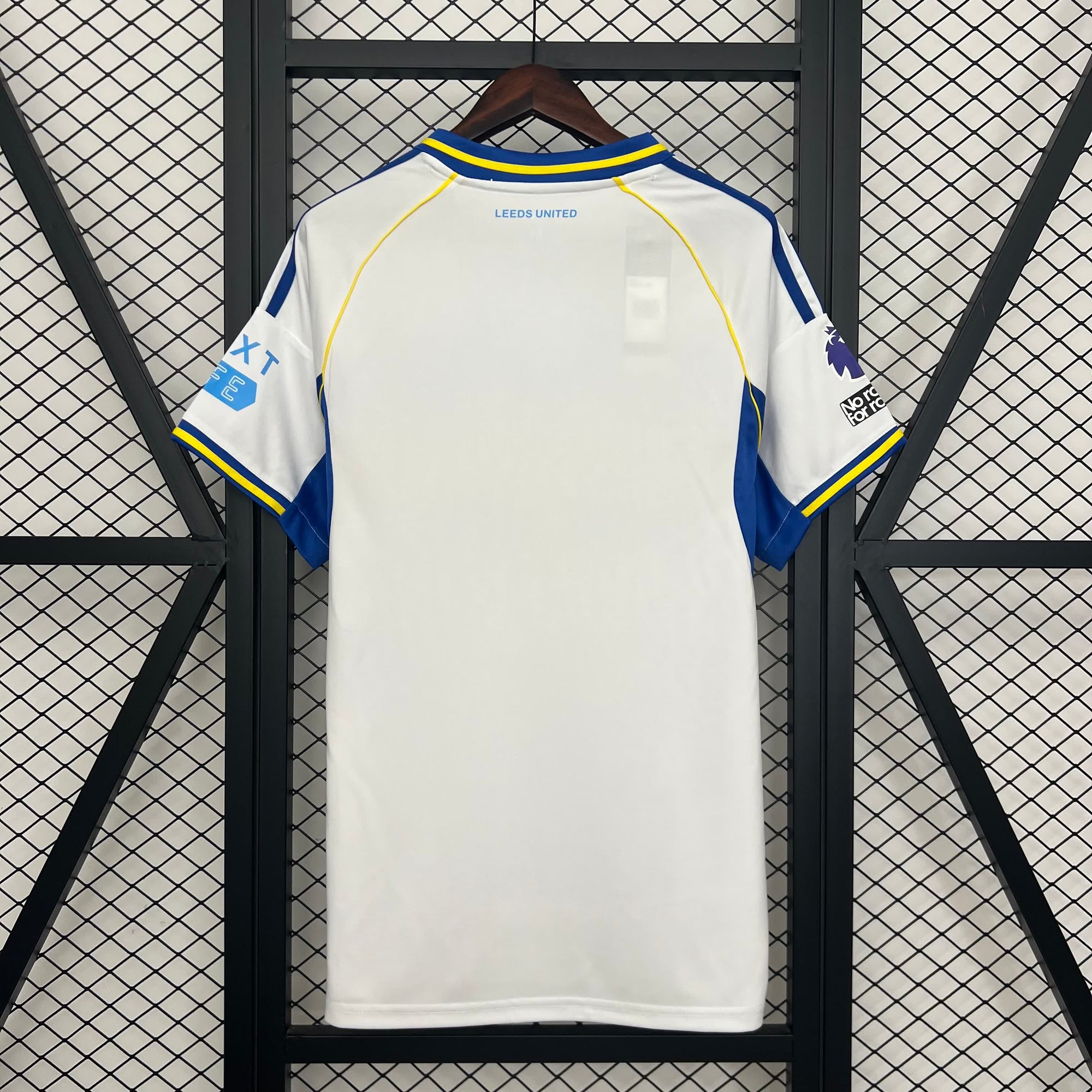 LEEDS UNITED Home Concept 25/26